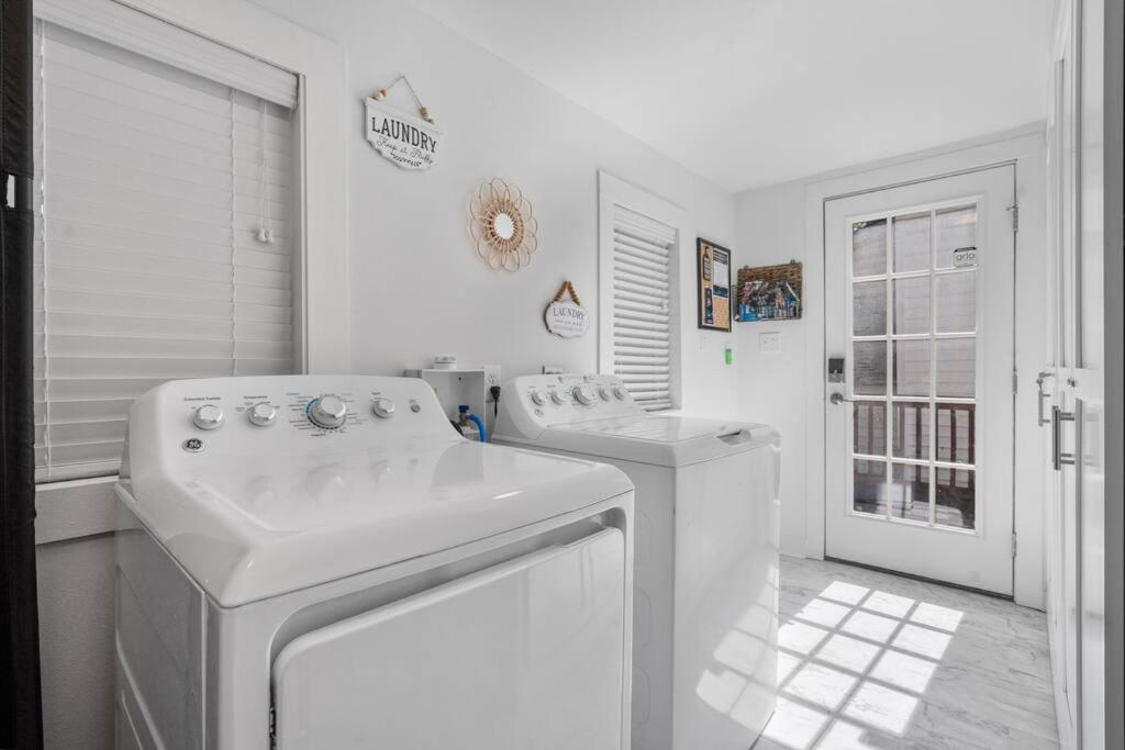 Vineyard Cottage-Pet Friendly & Walk To Oaklawn! Hot Springs Bagian luar foto