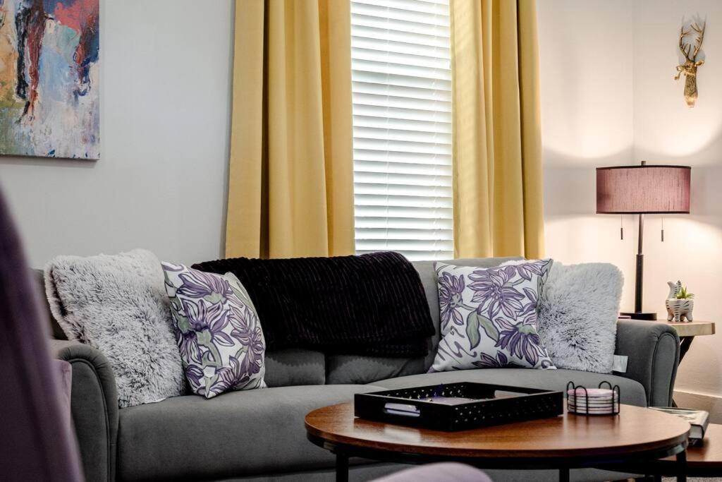 Vineyard Cottage-Pet Friendly & Walk To Oaklawn! Hot Springs Bagian luar foto